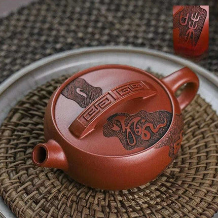 Authentic Elegance: 120ml Dragon's Blood Sand Teapot for Tea Aficionados