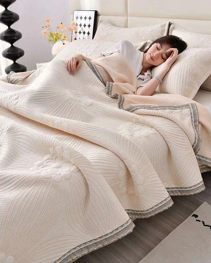 Elegant Summer Jacquard Airable Duvet Blanket