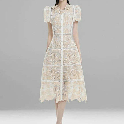 Elegant Floral Evening Dress with Ruffle Collar