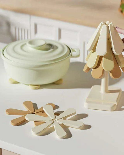 Silicone Heat-Resistant Trivet (Set of 3 with 1 Stand) - Lightweight Non-Slip Insulated Pads