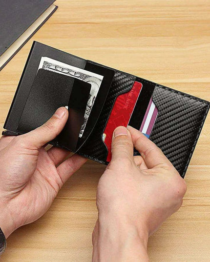 Sleek RFID-Blocking Leather Card Holder - Stylish and Secure Wallet for Men