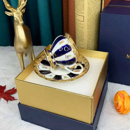 Elegant Bone China Tea Set for Luxurious Gatherings