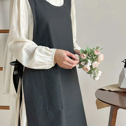 Chic Waterproof Apron for Culinary and Gardening Mastery - Adjustable Cotton-Linen Blend