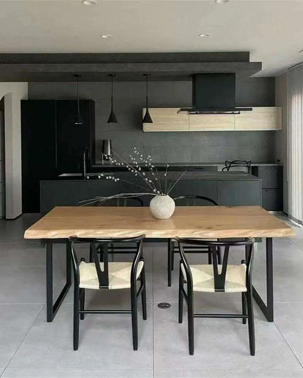 Artisan Crafted Live Edge Dining Tables - Exquisite Designs in Premium Woods