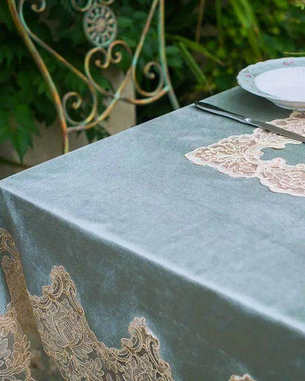 Elegant White Gold Velvet Tablecloth with Lace Accents - Sophisticated Dining Room Décor