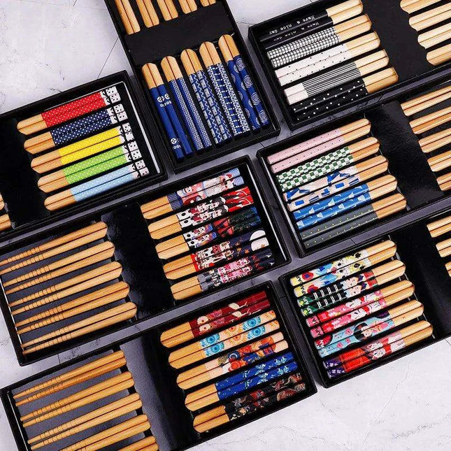 Eco-Friendly Bamboo Chopsticks Set - 5 Pairs for Sushi and Asian Delicacies