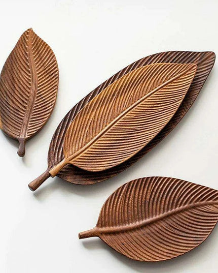 Nature-Inspired Wooden Leaf Tray - Elegant Serving and Decor Centerpiece