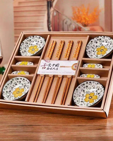 Celestial Harmony: Exquisite Handcrafted Chinese Dining Set with Elegant Chopsticks and Porcelain Plates