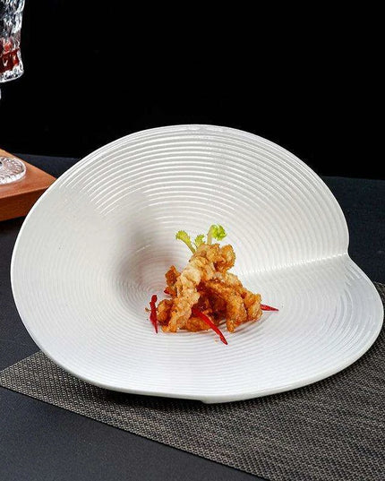 Artisan White Ceramic Dinner Plate Collection - Unique Handcrafted Design for Elegant Entertaining