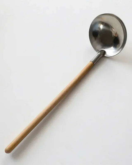 Stylish Long-Handled Japanese Wooden Ladle - Perfect for Soups and Hot Pot
