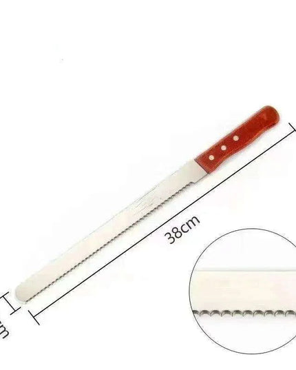 Efficient Wooden Bread Knife Trio - Slice with Ease and Precision