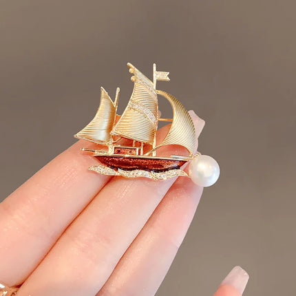 dsrsf Smooth Sailing Sailboat Brooch - Luxurious Pin for Women, Elegan