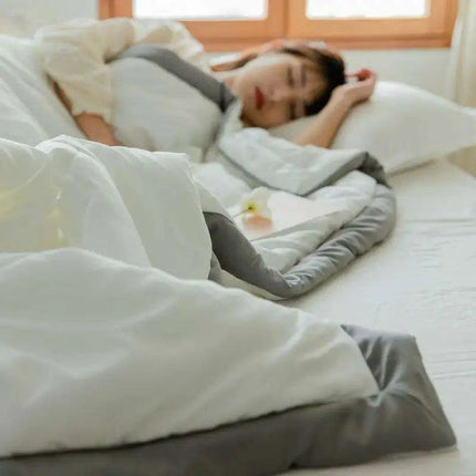 Japanese Minimalist Cotton Comforter for Cozy Cool Nights