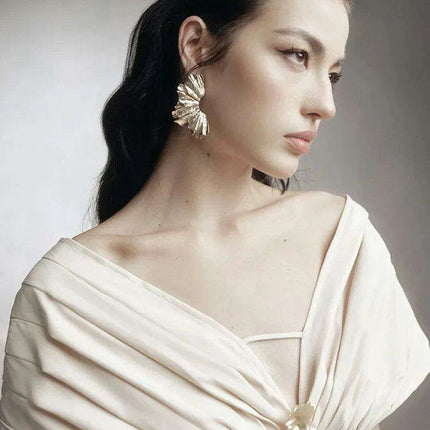 Puff Sleeve V-neck Pleated Swing Dress - Sophisticated Evening Party Attire