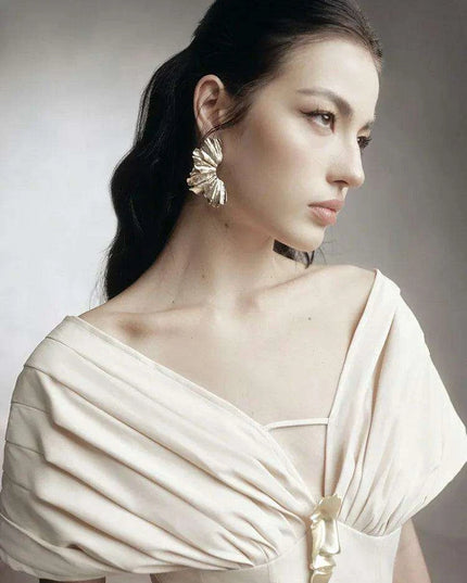 Puff Sleeve V-neck Pleated Swing Dress - Sophisticated Evening Party Attire