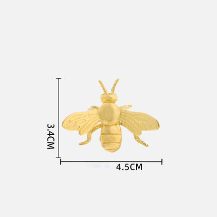The Pull Store Brass Bee Drawer Handle - Elegant Insect Design