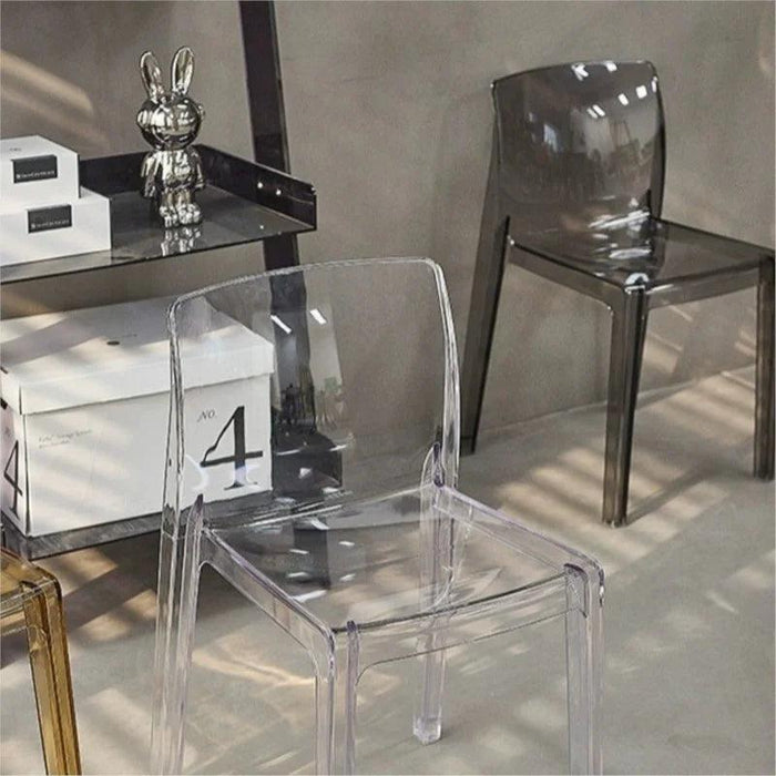 Stylish Clear Acrylic Dining Chairs - Modern Elegance for Your Space