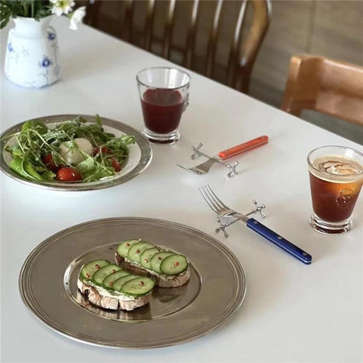 Sleek Zinc Alloy Utensil Holder - Elegant Organizer for Cutlery and Tableware
