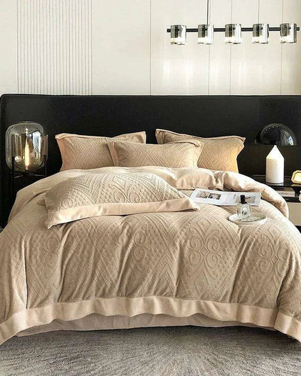 Opulent Grey Velvet Fleece Bedding Set with Luxurious 3D Embossed Duvet Cover and Pillowcases