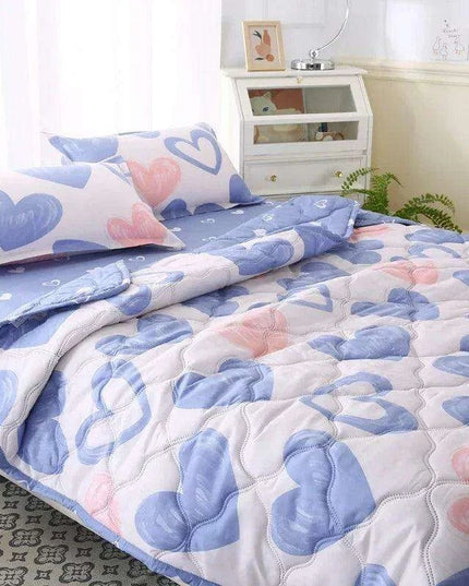 Gentle Touch Summer Quilt Set