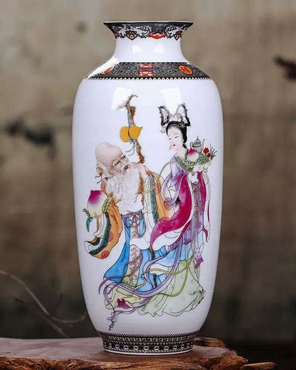Antique Chinese Ceramic Vase with Intricate Animal Motif - Timeless Charm