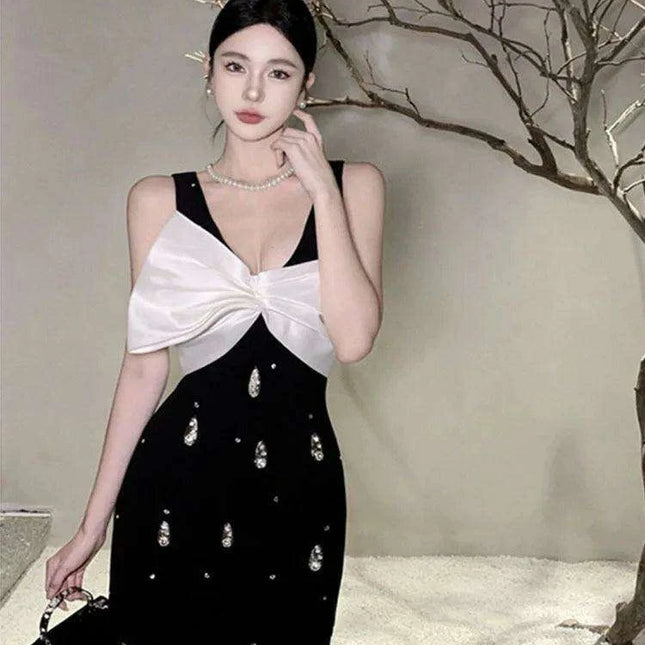 Charming Backless Vintage Bow Mini Dress with Glittering Accents for Women