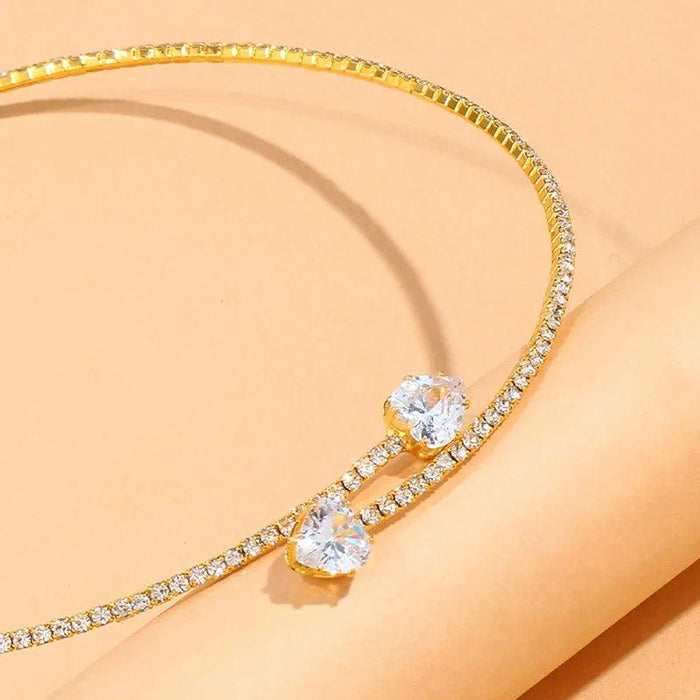 Sparkling Heart-Shaped Open Collar Choker Necklace for Women - Chic and Stylish Jewelry Accessory