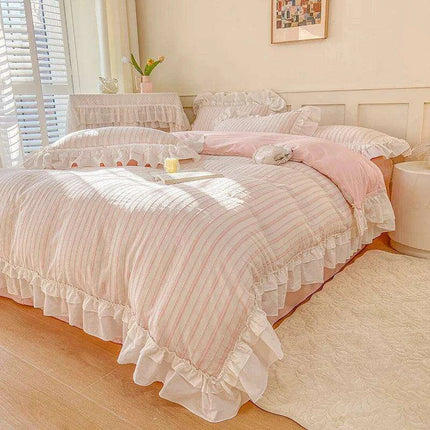 Elegant 4-Piece French Vintage Plaid Cotton Bedding Set with Ruffled Duvet Cover and Bed Skirt