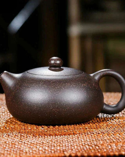Elegant Handcrafted Yixing Purple Clay Teapot – 150ml Xishi Kettle for Oolong & Dahongpao Tea