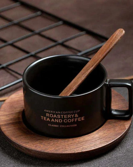 Classic American Elegance: Ceramic Coffee Mug Set with Walnut Holder and Gift Box