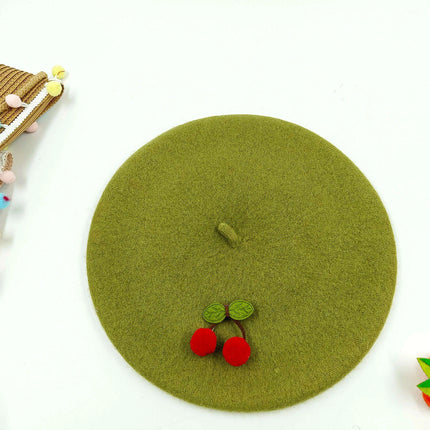 Charming Handcrafted Pumpkin Wool Beret with Leaf Embellishments for Fall and Winter Fashion