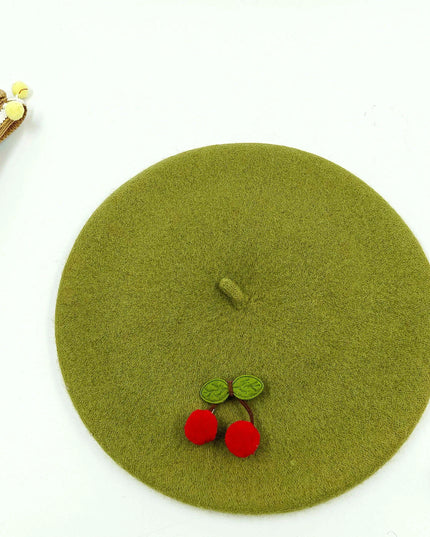 Charming Handcrafted Pumpkin Wool Beret with Leaf Embellishments for Fall and Winter Fashion