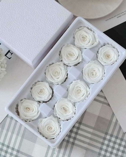 Eternal Blooms: Luxurious 10-Piece Preserved Rose Heads Collection