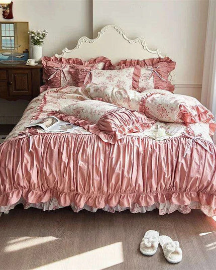 Elegant Vintage Floral Lace Ruffle Cotton Bedding Set with Duvet Cover, Bed Sheet, and Pillowcases