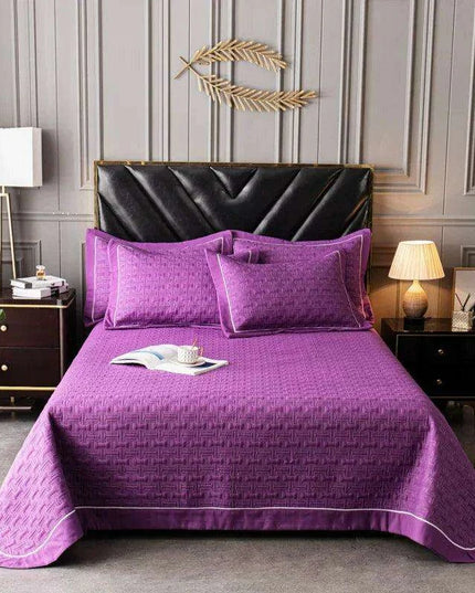 Luxurious Multi-Functional Plaid Bedspread - Elegant Euro-Style Quilted Coverlet for All Season Comfort