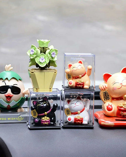 Solar-Powered Waving Lucky Cat - Eco-Friendly Home and Office Decor