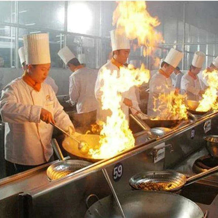 Gourmet Chef's Stainless Steel Turner with Extra Long Handle - Essential Wok Tool for Culinary Professionals