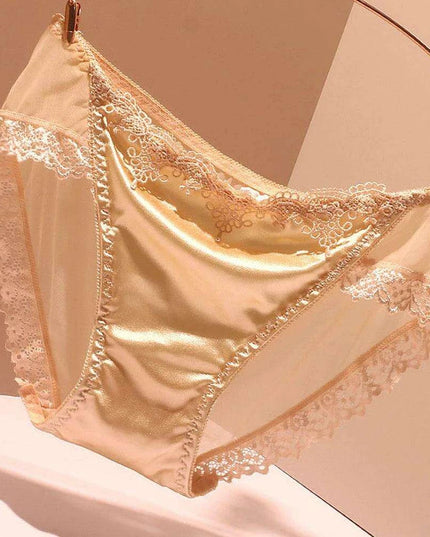 Luxe Seamless Lace Low Rise Women's Briefs - Comfort Meets Elegance