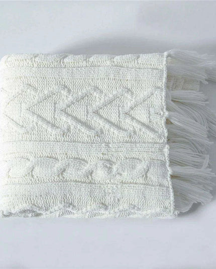 Charming Chenille Knit Throw Blanket with Delightful Pompoms - Cozy Elegance for Your Living Space