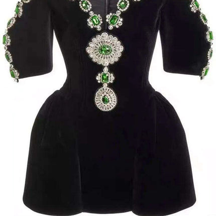 Elegant Backless Evening Dress with Glittering Diamond Details