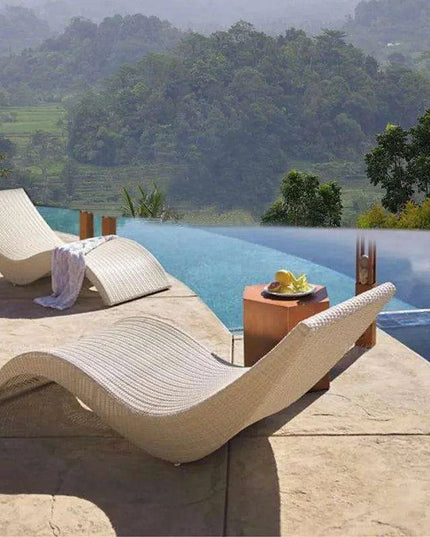 Premium Foldable Rattan Outdoor Sun Lounger for Ultimate Relaxation