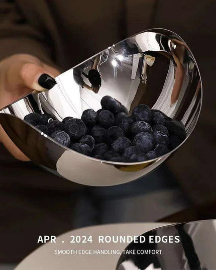 Elegant Extra-Large 304 Stainless Steel Serving Bowl for Stylish Entertaining and Home Accents