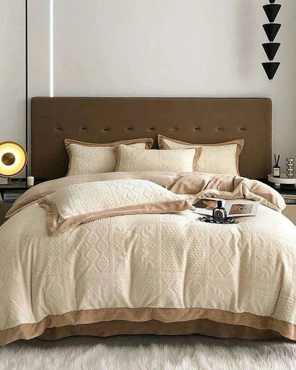 Opulent Grey Velvet Fleece Bedding Set with Luxurious 3D Embossed Duvet Cover and Pillowcases