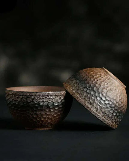 Elegant Artisan Japanese Stoneware Tea Bowl – Enhance Your Tea Experience with Timeless Craftsmanship