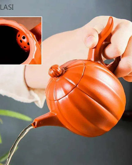 Artisan Handcrafted Mud Teapot - Dual Capacity Infuser with Precision Brewing System