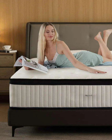 14-Inch King Hybrid Memory Foam Mattress with Pocketed Springs for Luxurious Sleep