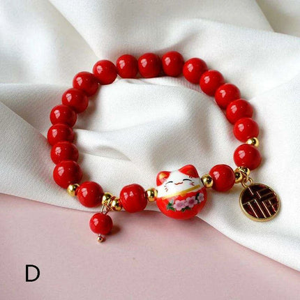Charming Maneki Neko Luck Bracelet - A Joyful Gift for Women and Girls