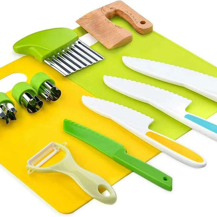 Little Chefs Montessori Cooking Set - 13 Safe and Fun Tools for Young Culinary Explorers
