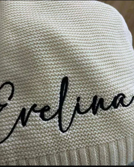 Personalized Embroidered Cotton Baby Blanket - Luxurious Custom Gift for Infants, Ideal for Cozy Sleep