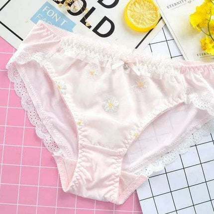 Whimsical Strawberry Ruffle Seamless Women's Underwear for Girls in Japanese Fashion